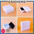 Caja de regalo de caja de embalaje de cartón blanco con inserción de espuma